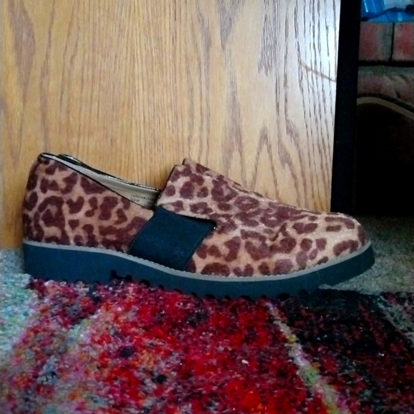 Woman's Cheetah Print Loafers - Picture 2 of 3